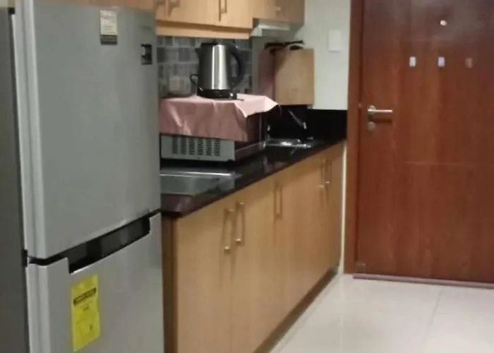 Anna's Place At Shell Residences Apartment
